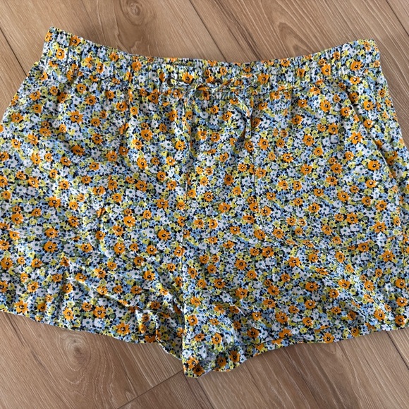 Land N Sea Pants - Land N Sea Vibrant Floral High Waist Women's Shorts Linen Blend Size L